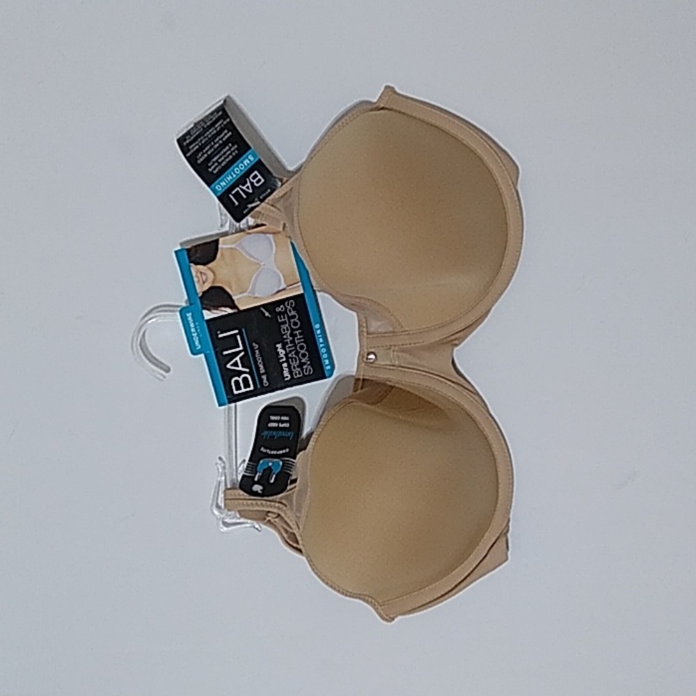 BALI Smoothing Ultra Light Bra